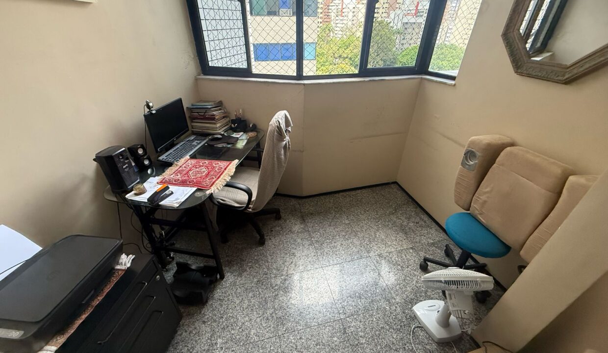 WhatsApp Image 2025-04-29 at 21.35.01 (2)